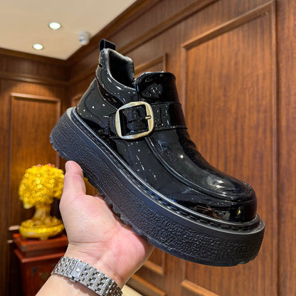 Patent leather trendy loafers